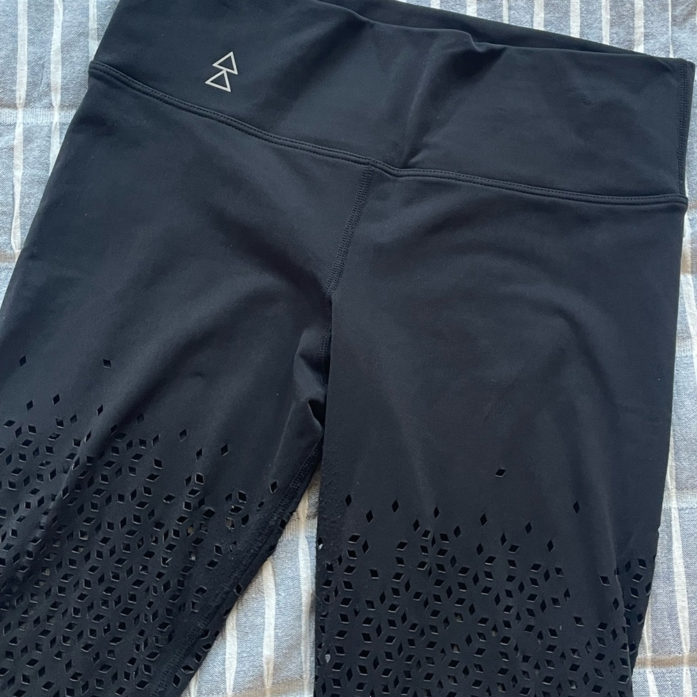 Yoga Design Lab Black Yoga Cutout Leggings